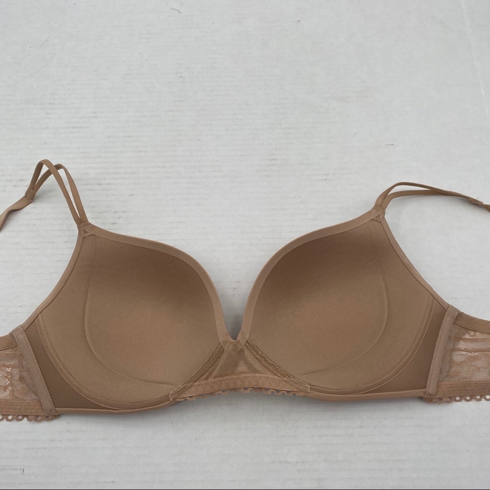 GAP BODY Bra Wireless Uplift Nude 32D - Picture 6 of 11